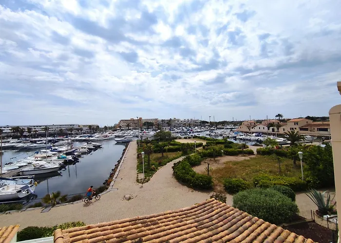 152, Port Soleil Au Village Naturiste Agde